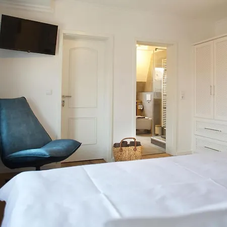 Penthuus Modern Retreat Casa vacanze *